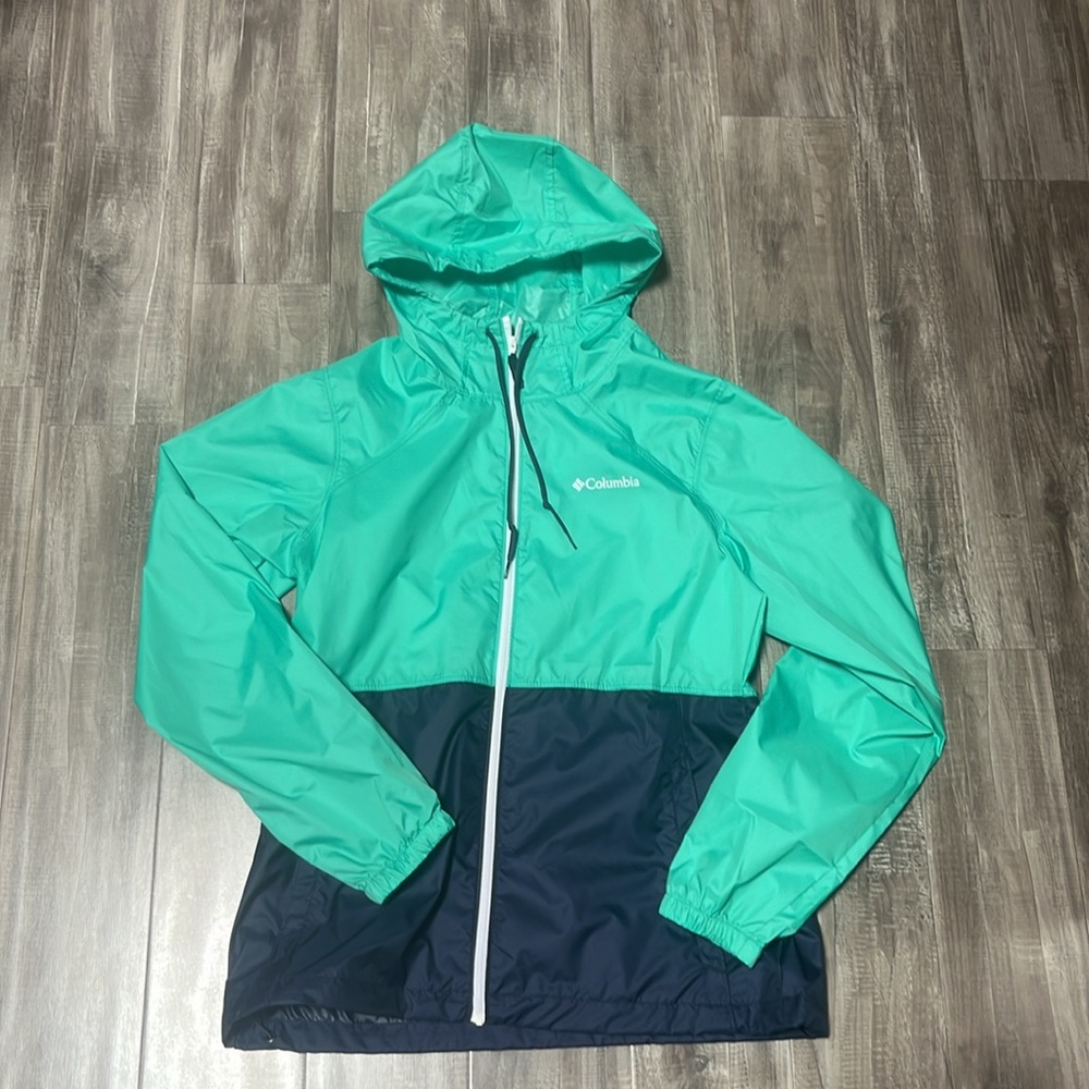 Women’s Windbreaker from Columbia